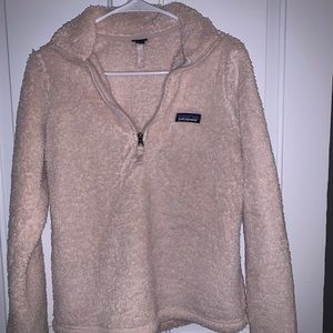 Patagonia Quarter Zip Pullover